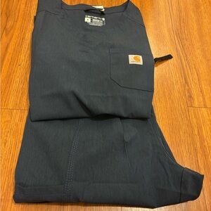Carhartt Women’s Scrub Set